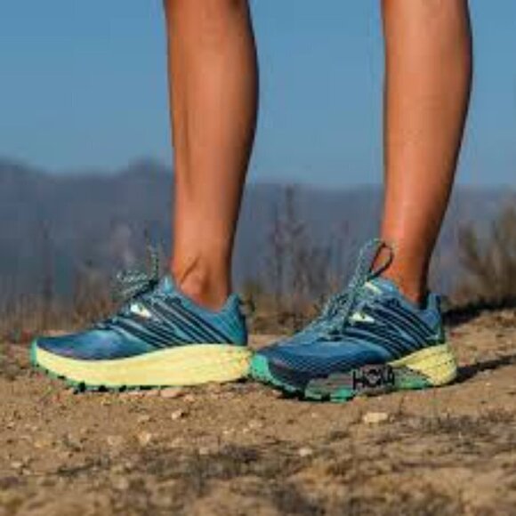 Hoka Speedgoat 4 One One Women Shoes Size 8